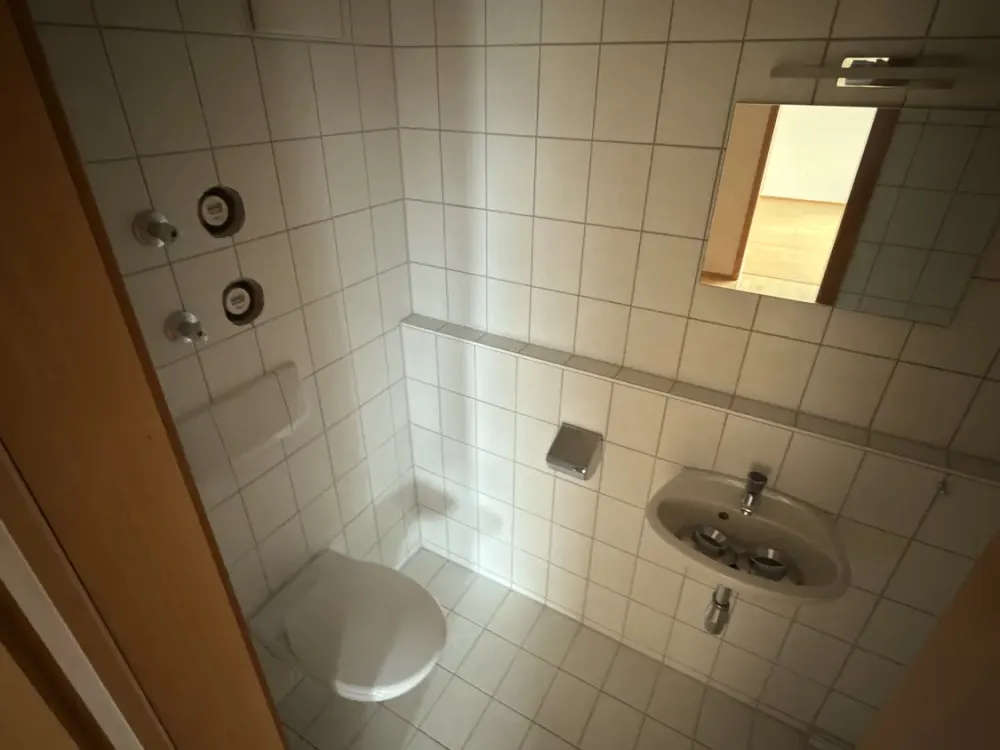 Charming 3-Room Apartment with Balcony in Ravensburg