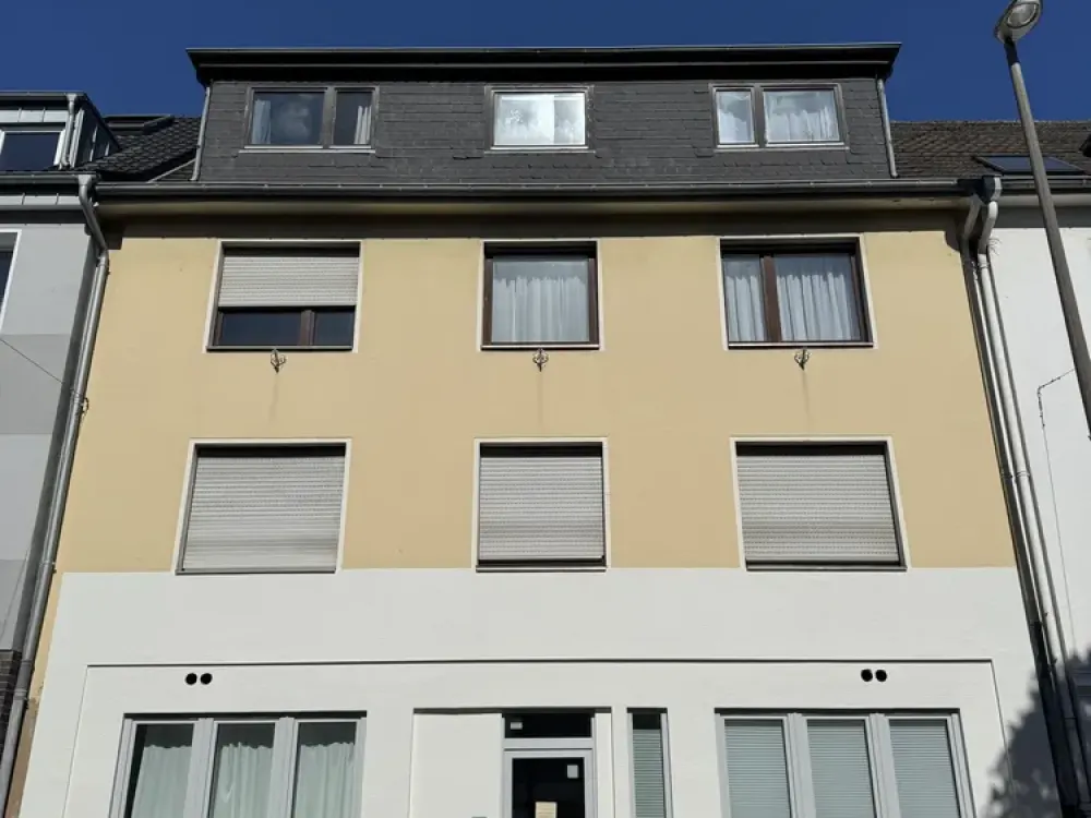 First Occupancy: Modern 2.5-Room Apartment in the Basement Directly on the Rhine