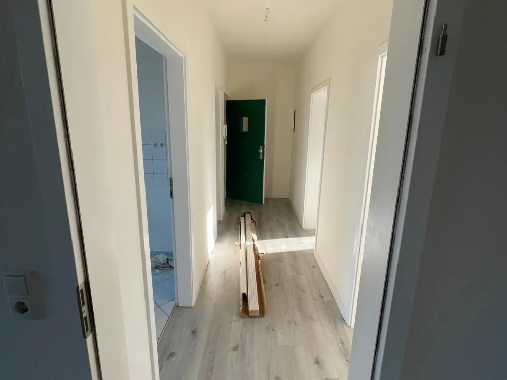 Zweitbezug! 3 Zimmer, EBK, Balkon nahe Hbf im Grünen