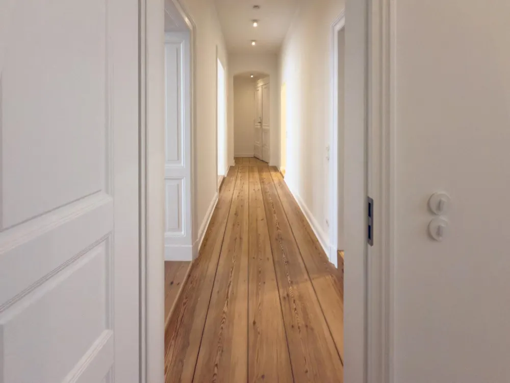 2-Zimmer-Altbauwohnung mit ca. 90 m² im Riehmers Hofgarten
