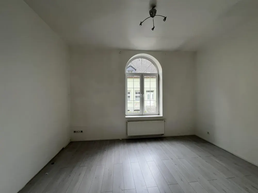 geräumige 1,5-Zi-Whg. m. eigenem Eingang in Herne-City