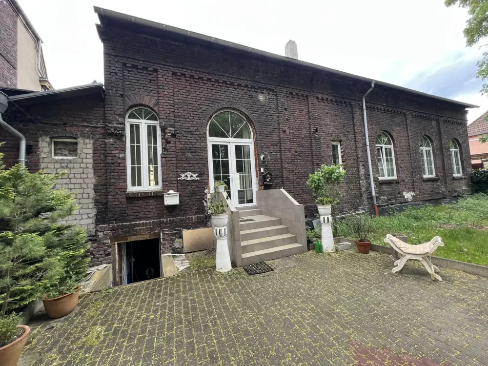 geräumige 1,5-Zi-Whg. m. eigenem Eingang in Herne-City