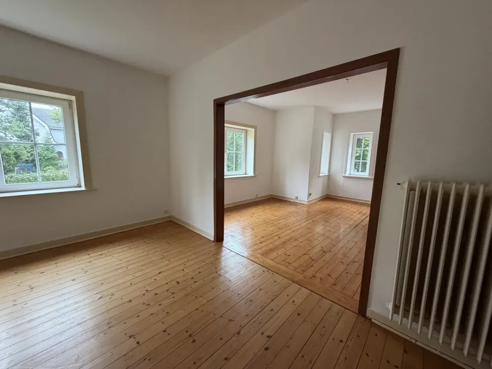Home with Three Rooms in Hamburg Heimfeld