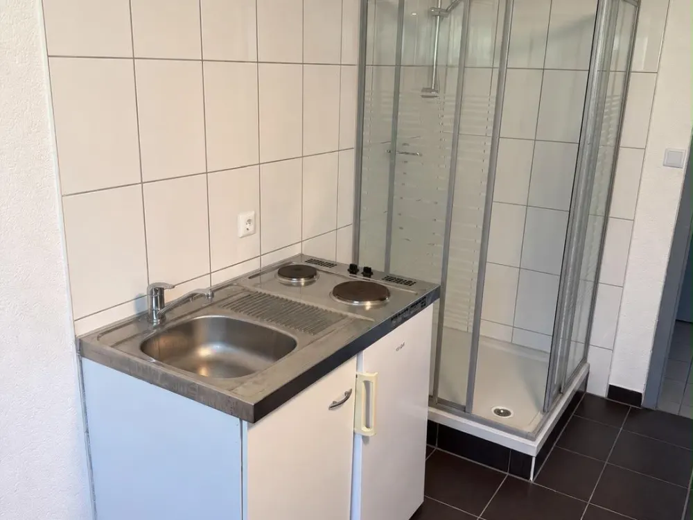1 Zimmer UG in Nellingen/Ostfildern
