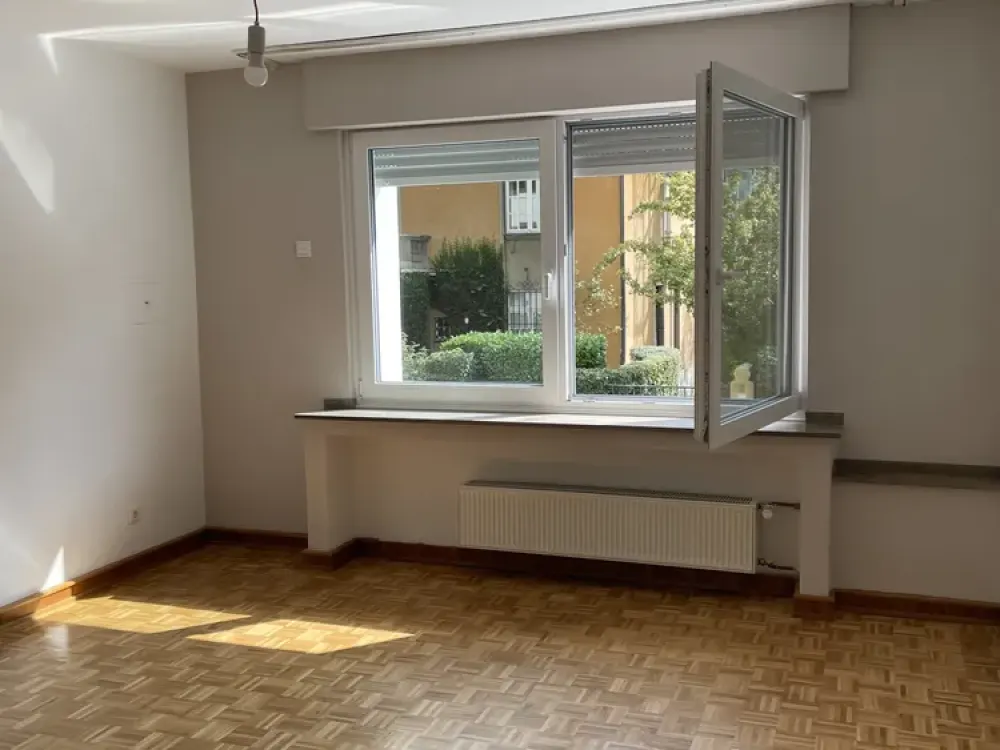 Gut geschnittene 2-Zimmer-Wohnung mit separater Küche, Loggia und Energieklasse A