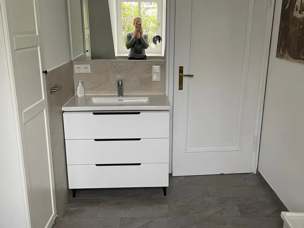 3 Zimmer Altbau Dachgeschoss Bogenhausen Münchenen Wohnküche