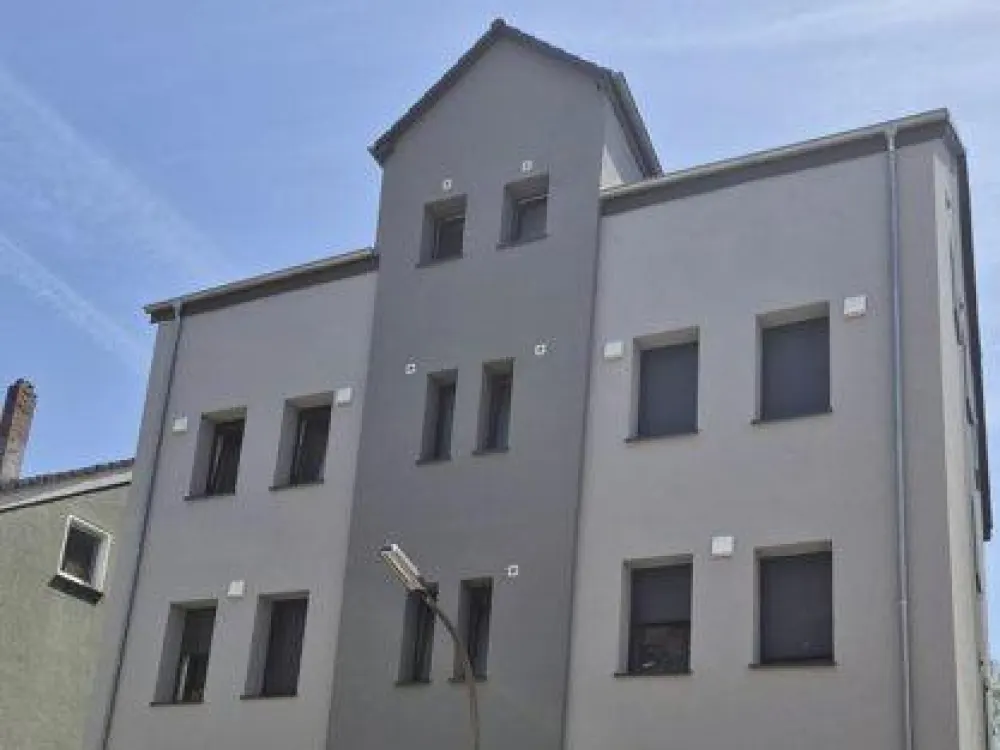 Erstbezug nach Sanierung, 5-Zi-Wohnung in begehrter Wohnlage !