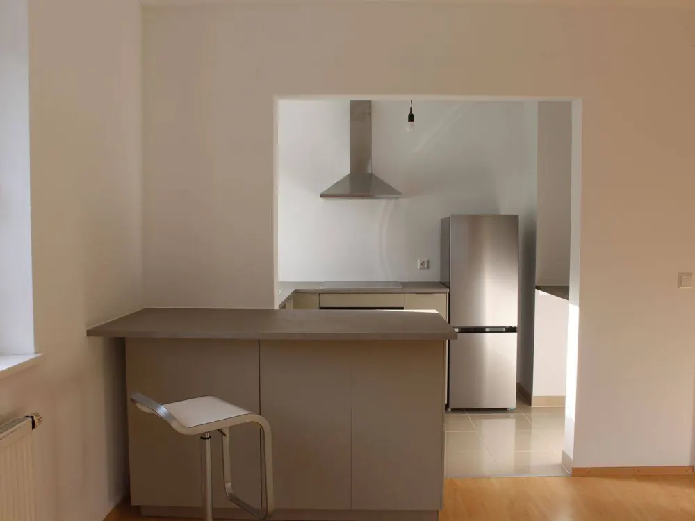 Schöne 3-Zimmer-Wohnung im Privathaus, Uni-Nähe, S-Vaihingen