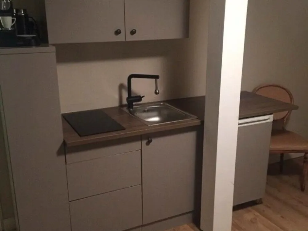 1 Zimmer Appartement nur an Wochenendheimfahrer