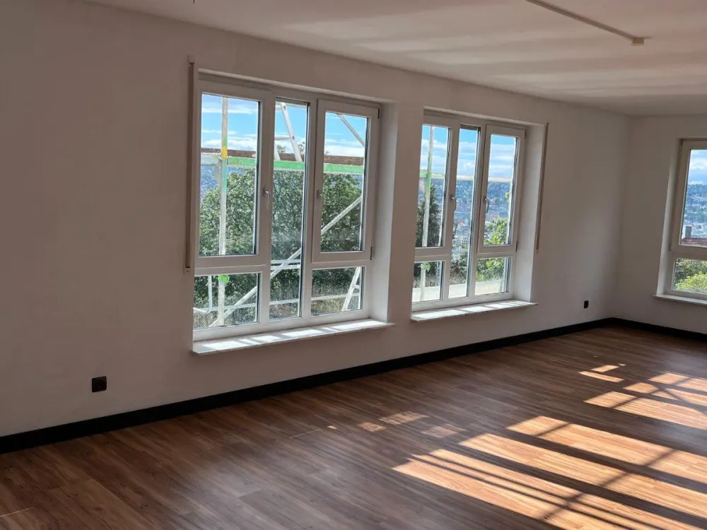 Großartige 2-Zi-Wohnung. EBK. Balkon. Zentrumsnah. Aussicht!