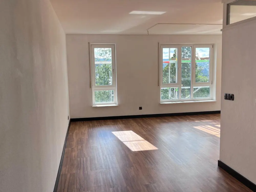 Großartige 2-Zi-Wohnung. EBK. Balkon. Zentrumsnah. Aussicht!