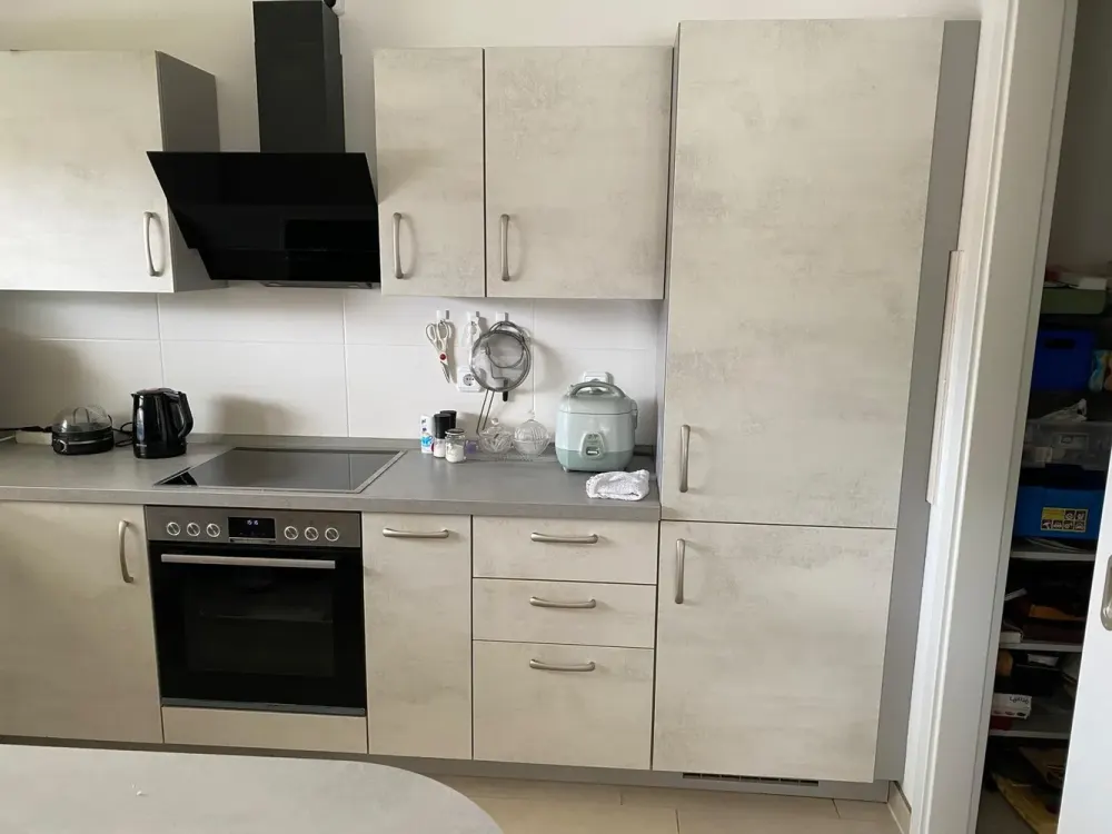 Moderne 4 Zimmer Whg. im 2. OG mit Balkon