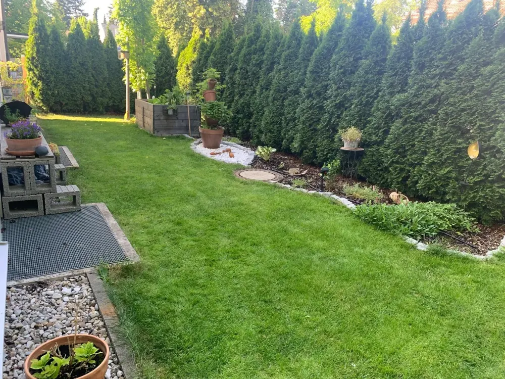 Schöne und ruhige, gut geschnittene Garten-EG-Wohnung in München-Trudering