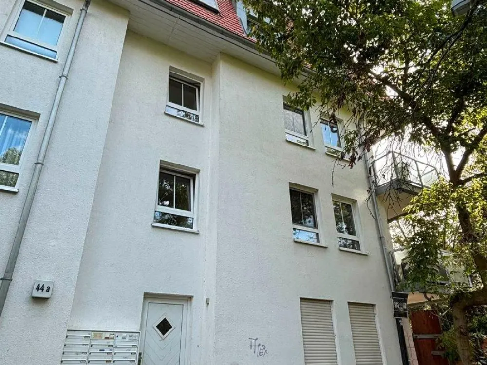Moderne 1-Raum-Wohnung mit Balkon, Aufzug & Tiefgaragenstellplatz