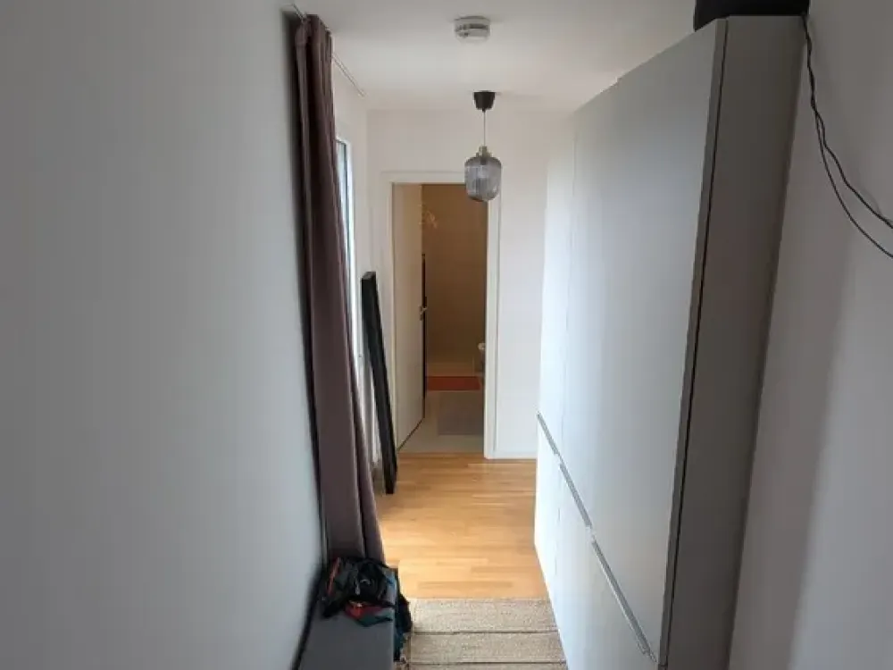 Zuhause mit 2 Zimmern und Balkon in Friedenau