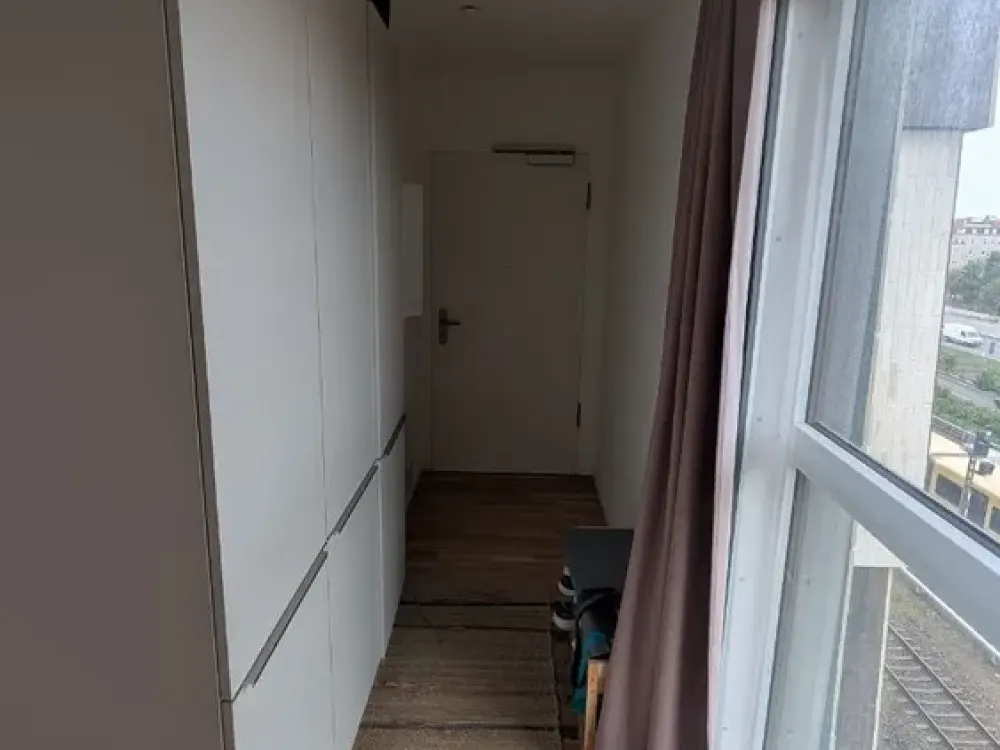 Zuhause mit 2 Zimmern und Balkon in Friedenau
