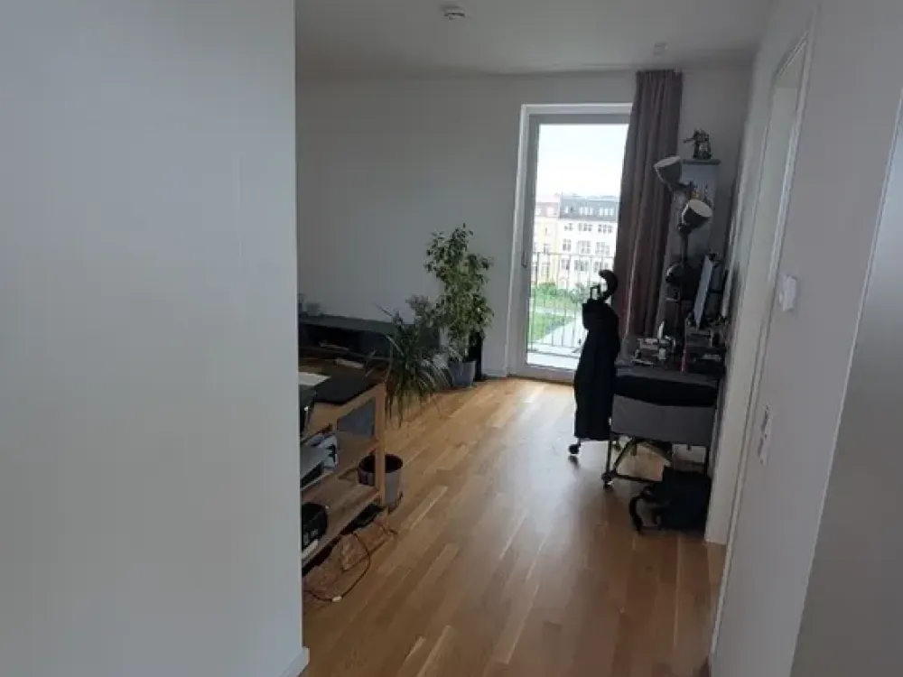 Zuhause mit 2 Zimmern und Balkon in Friedenau