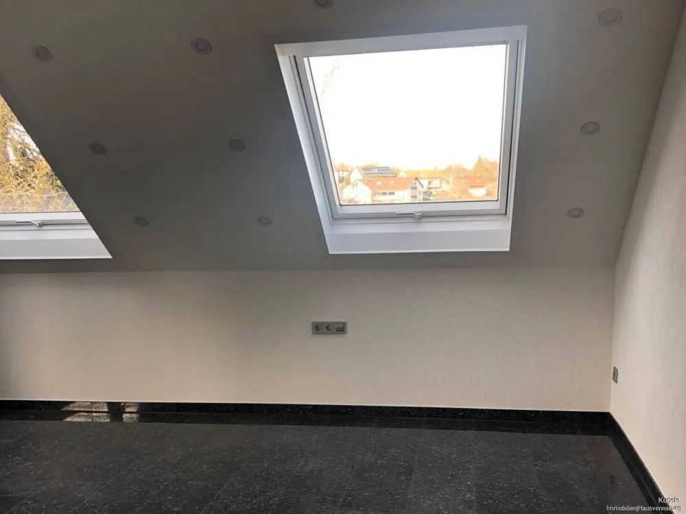 Neuwertige Maisonettewohnung in Grünwettersbach zu vermieten!
