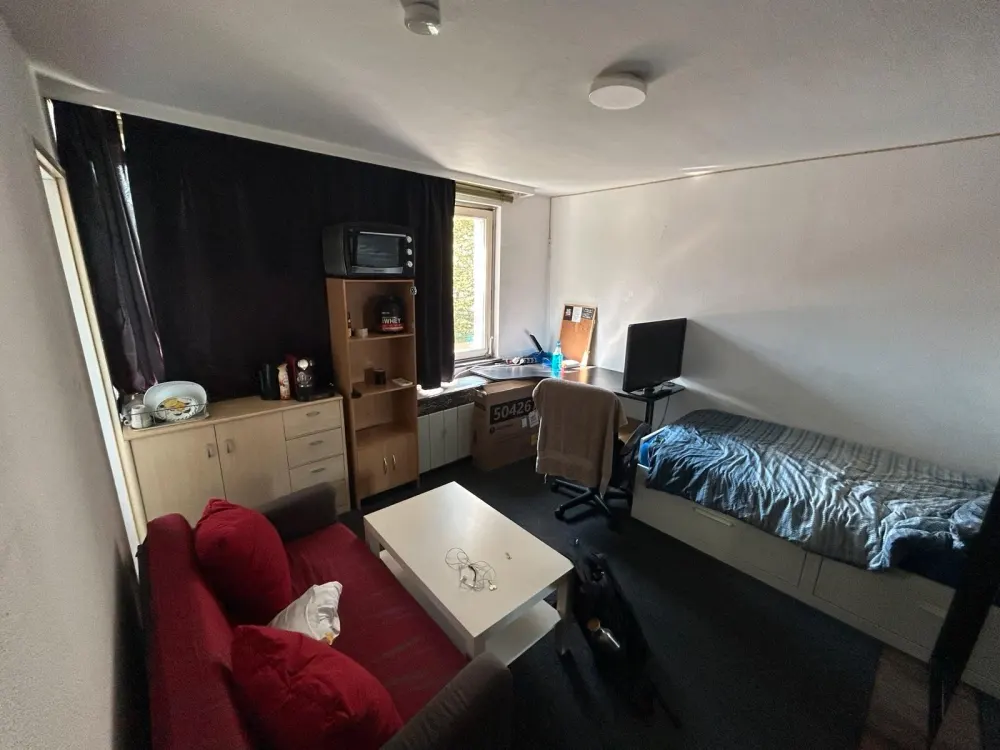 Einzelzimmerwohnung zur Zwischenmiete in Hannover