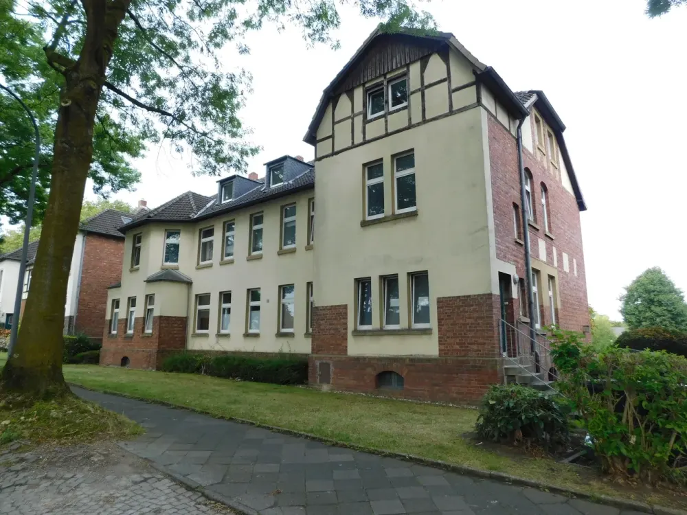 TOP renovierte Wohnung in Bochum Wiemelhausen