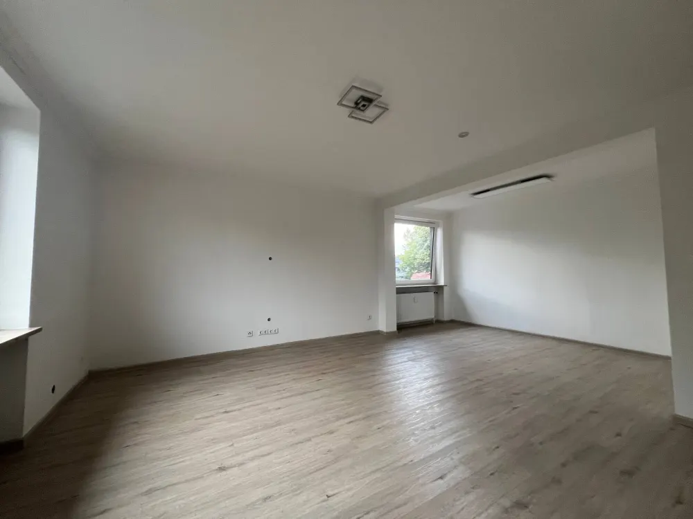 Schöne geräumige 3-Zimmer Wohnung in HH-Finkenwerder