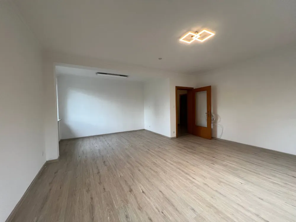 Schöne geräumige 3-Zimmer Wohnung in HH-Finkenwerder