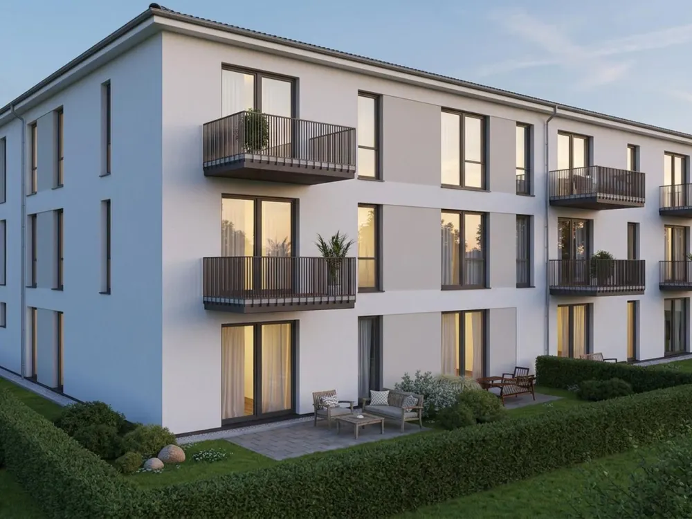 Your Quiet Ground Floor Terrace Apartment