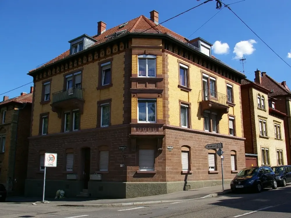 Schöne modernisierte 2-Zimmer-Wohnung in Stuttgart Ost