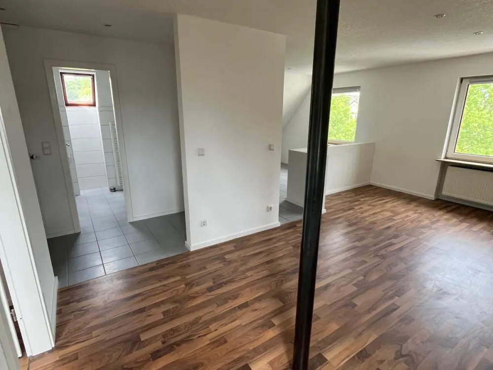 Helle 2 ZKB-DG Wohnung in Völklingen zu vermieten