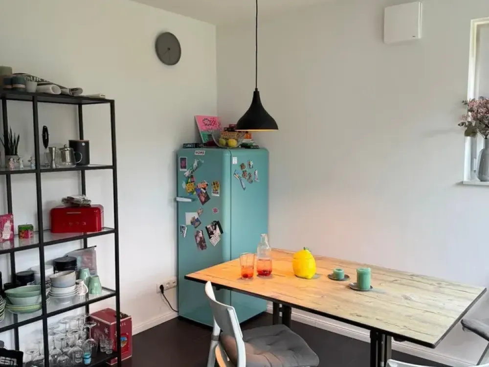 Neubau moderne 4-Zimmer-Wohnung in Hamburg : ideal zum Wohnen und Arbeiten