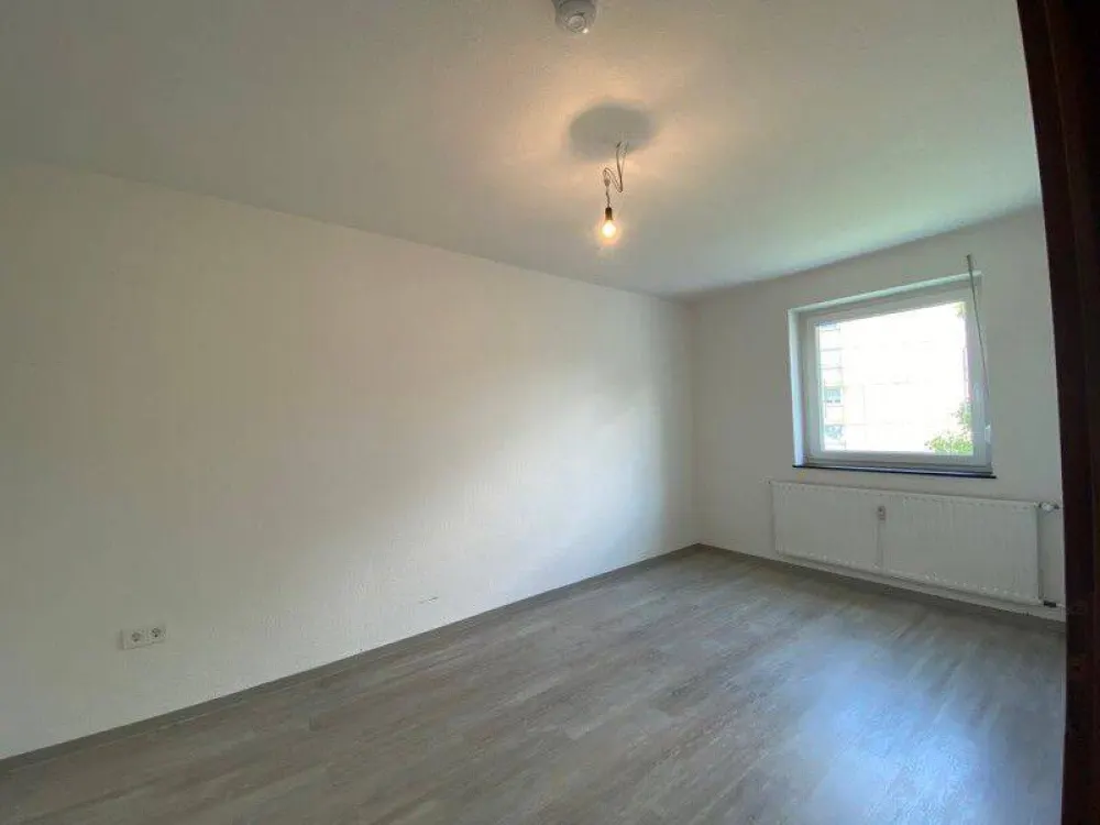 Schöne Wohnung sucht Mieter: Bezugsfertige 2-Zimmer Wohnung