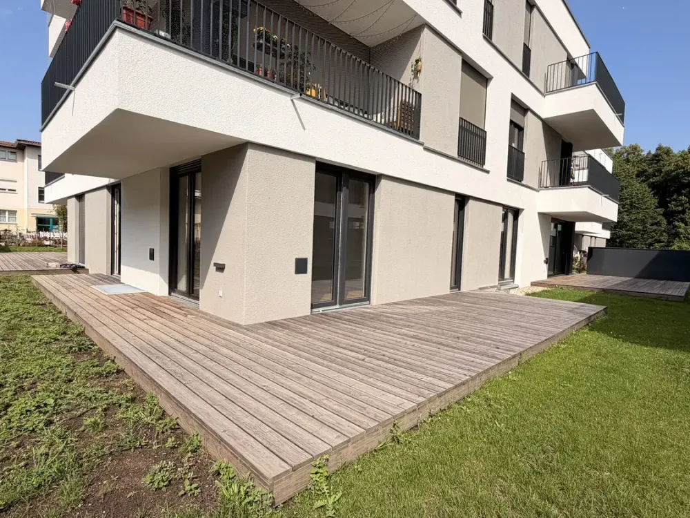 Exklusive 2,5-Zimmer-Wohnung mit großzügiger Terrasse, modernes Wohnen auf höchstem Niveau