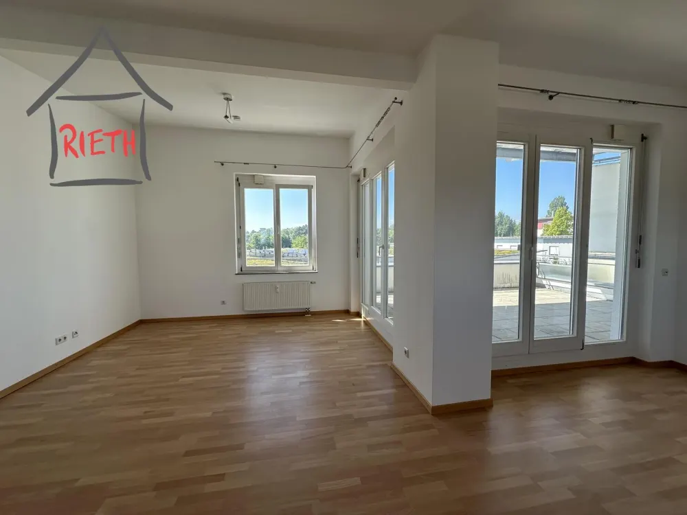 * Penthouse-Wohnung im Rotbäumlesfeld *