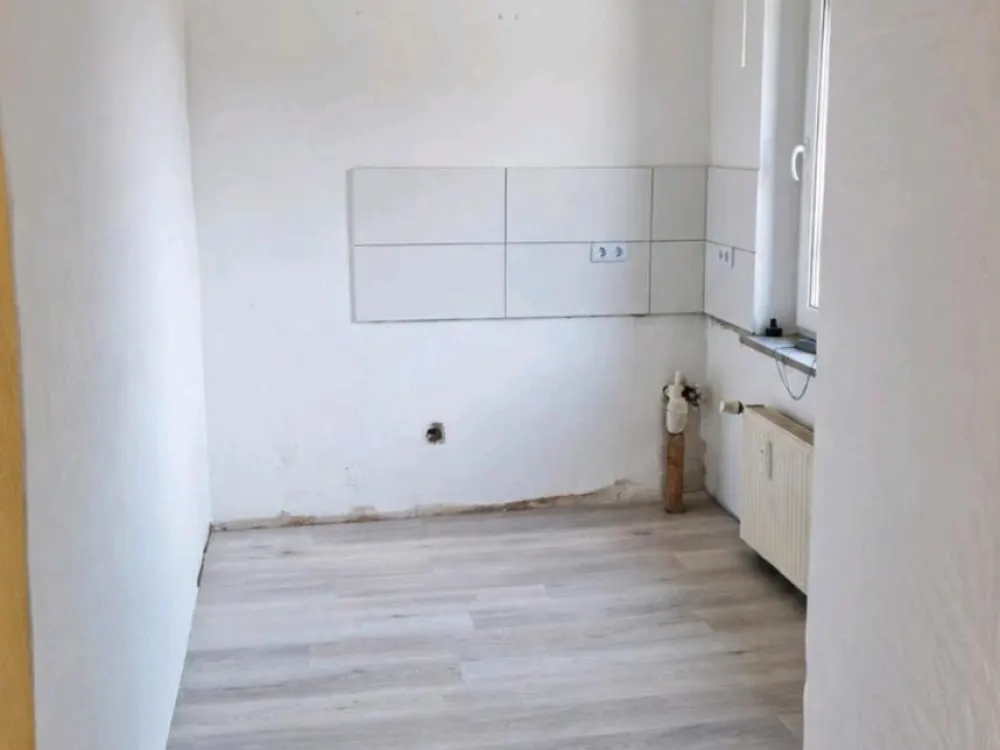 Bright 2-Room Apartment - 74sqm - First Occupancy After Renovation