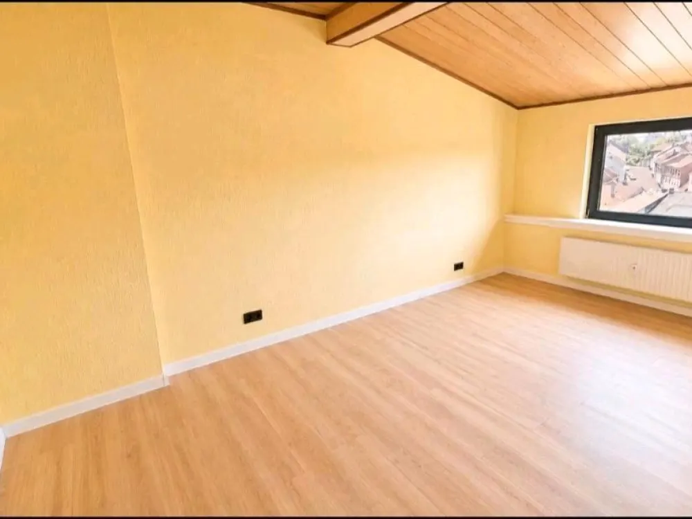 Bright 2-Room Apartment - 74sqm - First Occupancy After Renovation