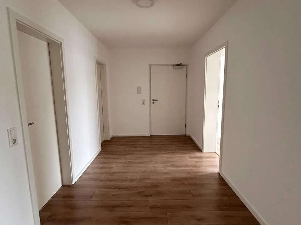 Your new home at Karlsplatz - 3-room apartment available immediately