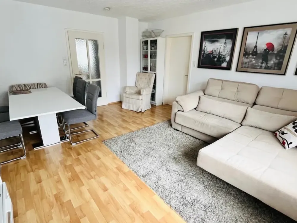 Helle 3-Zimmer-Wohnung mit Einbauküche in Stuttgart-Vaihingen