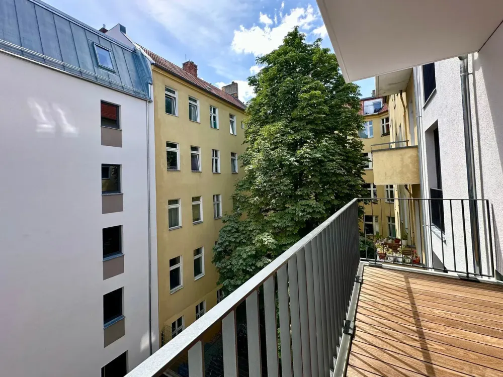 Traumhafte, ruhige und großzügige 2-Zi.-Whg. mit Balkon & hochwertiger EBK!