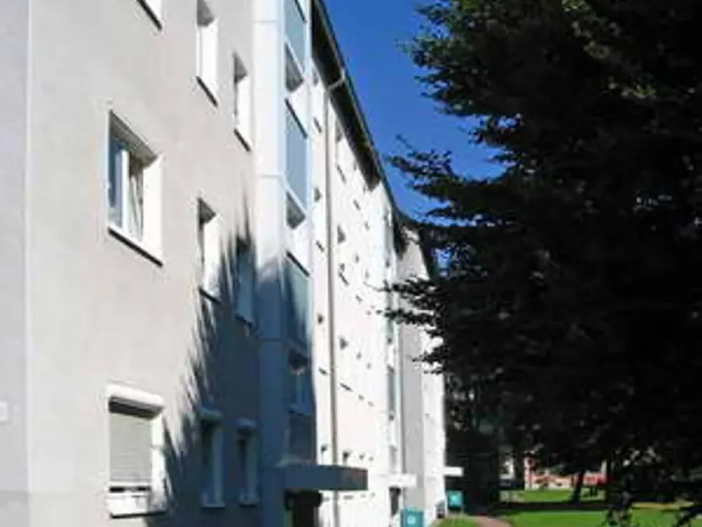 Wird mit neuem Laminat ausgestattet! 3-Zimmer Wohnung mit Balkon in Dortmund Bövinghausen