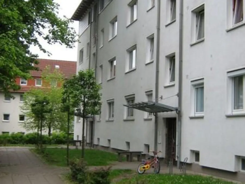 Visit Now 2.5-Room Apartment with Balcony