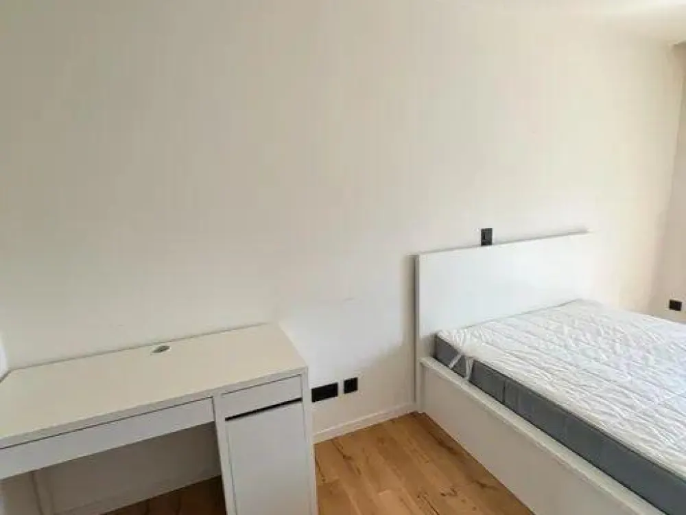 (WG Zimmer) 4er WG Neugründung