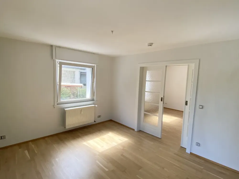 Frankfurt Sachsenhausen - Süd: Charmante 3-Zimmer-Wohnung direkt am Stadtwald
