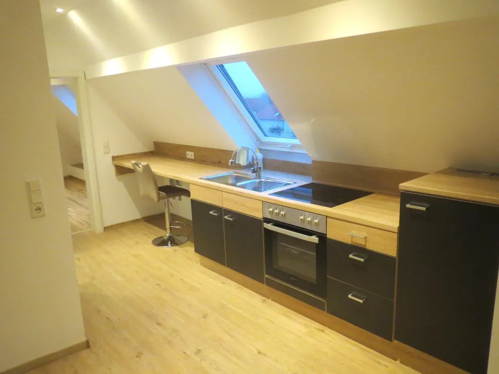 Moderne, möblierte 2 Zimmer-Wohnung, Kabel-TV, WLAN, Klimaanlage, Strom inkl., in Karben-Rendel