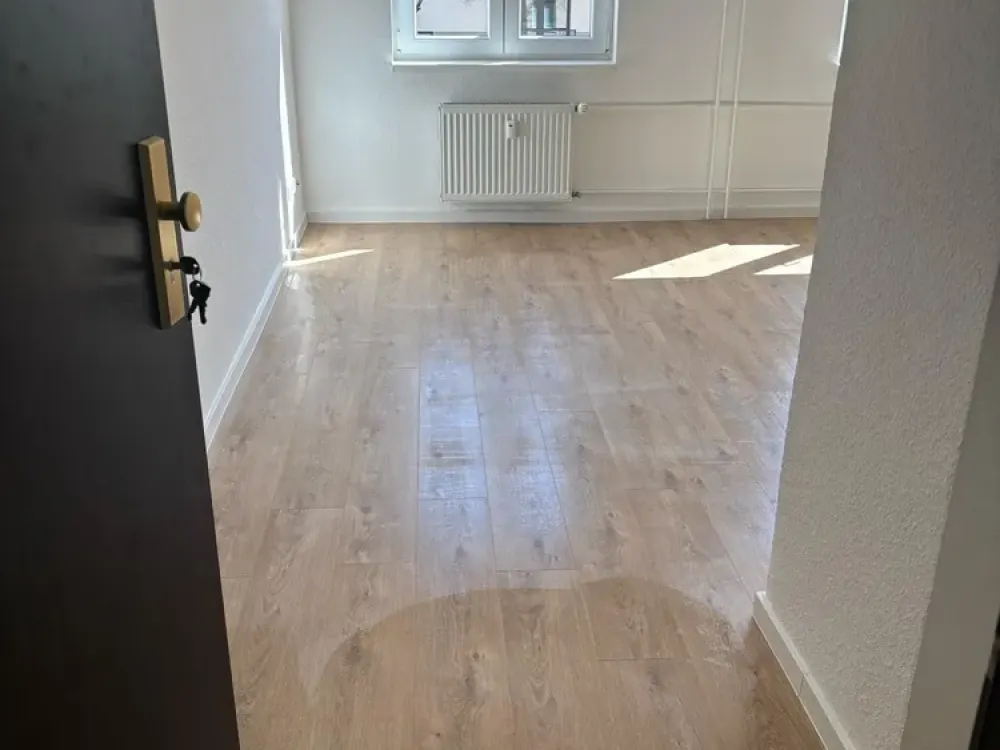 kleine 2 Raumwhg., nähe Bretschneider Park, Vertrag Tagespflege optional möglich