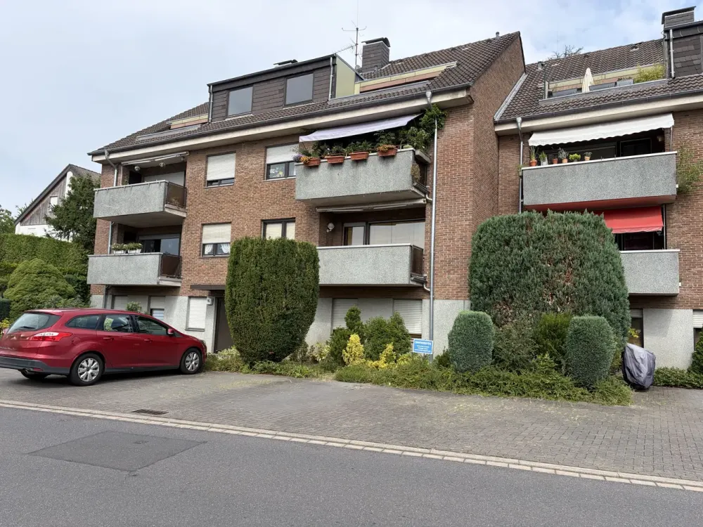6-Zimmer-Wohnung in Rösrath-Forsbach