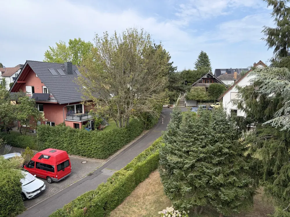 6-Zimmer-Wohnung in Rösrath-Forsbach