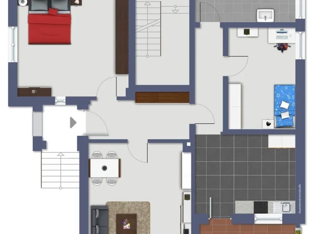 Renovated Ground Floor Apartment Invites You to Move In!