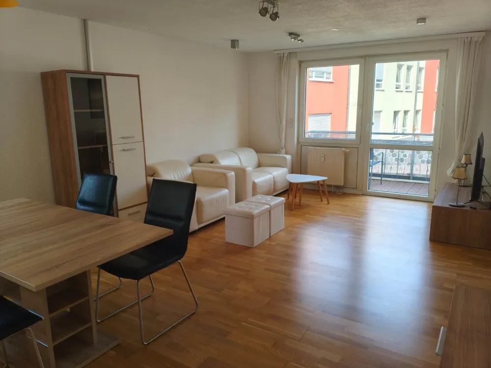 Ruhige Oase im Wiesengrund: Möblierte 2-Zi.-Wohnung direkt an U1
