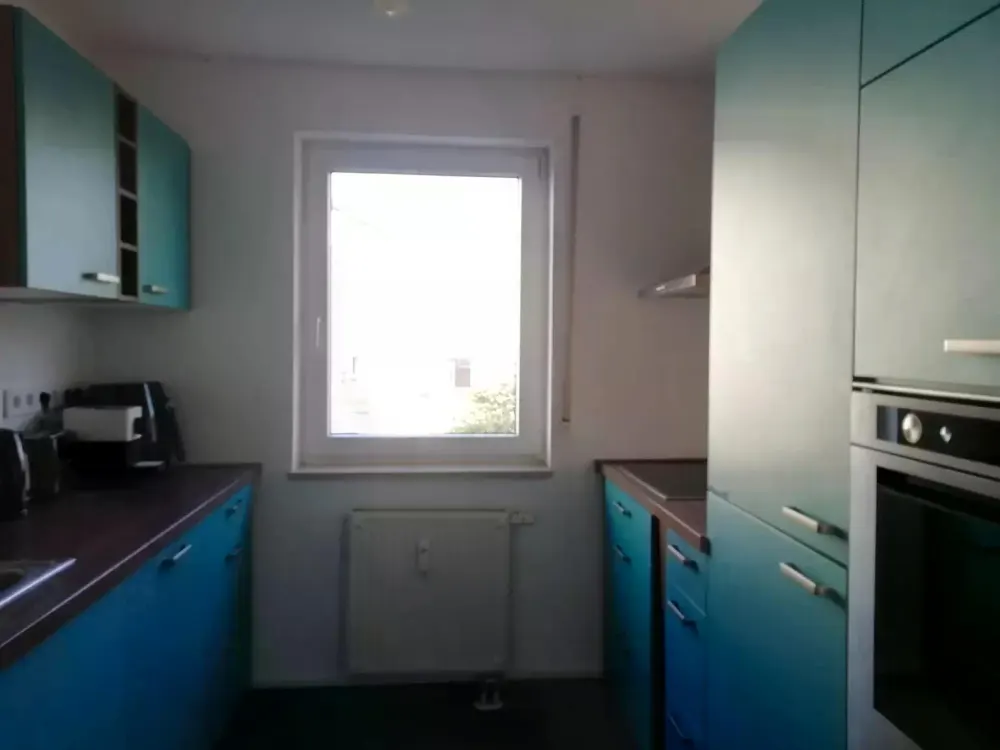 Ruhige Oase im Wiesengrund: Möblierte 2-Zi.-Wohnung direkt an U1