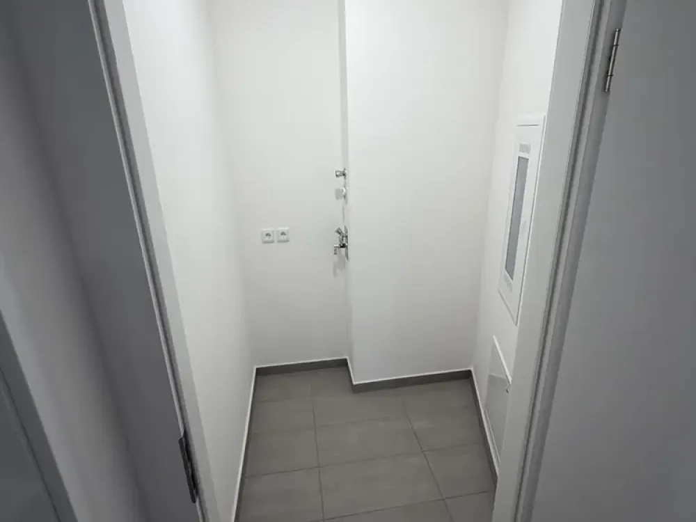Erstbezug 2-Zimmer-Neubauwohnung | Terrasse, Einbauküche, Keller